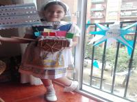 GUAPÍSIMA CON EL TRAJE DE LA CIUDAD  DE LA CERAMICA Y SUS MANUALIDADES